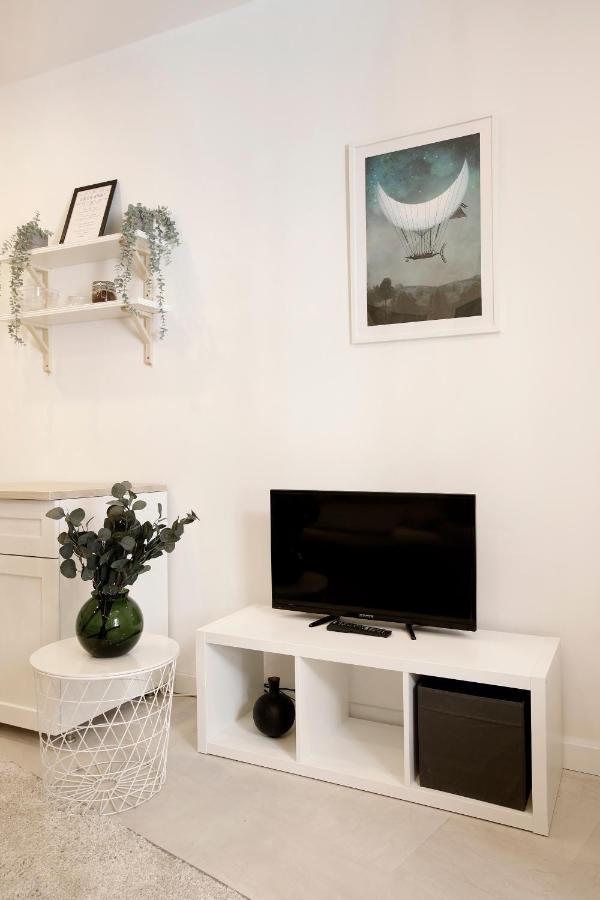 Cozy Studio Perfect For Couples, Cracow Old Town كراكوفيا المظهر الخارجي الصورة